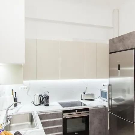 With Comfort And Lux In Kolonaki Apartment *